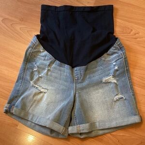 1822 Denim Medium Wash‎ Stretchy Distressed Maternity Jean Shorts, Size 29